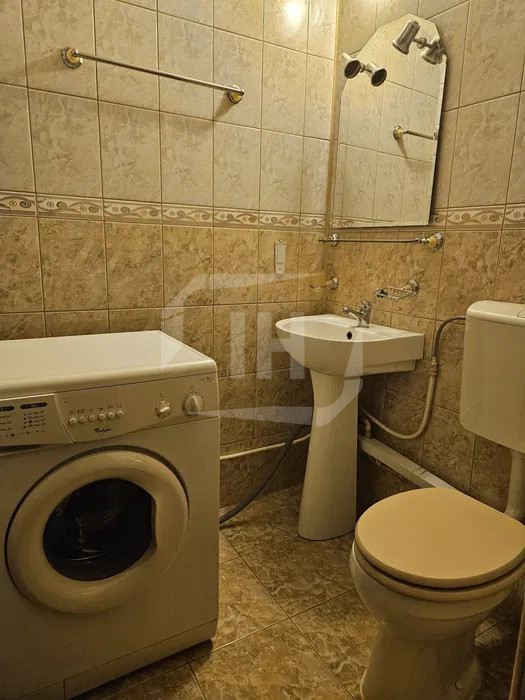 Apartament 3 camere, decomandat cu parcare, Zorilor zona Golden Tulip