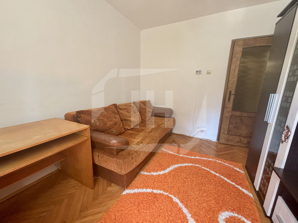 Apartament 3 camere, decomandat cu parcare, Zorilor zona Golden Tulip