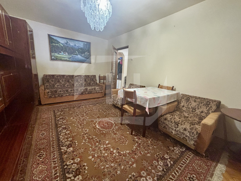 Apartament 3 camere, decomandat cu parcare, Zorilor zona Golden Tulip
