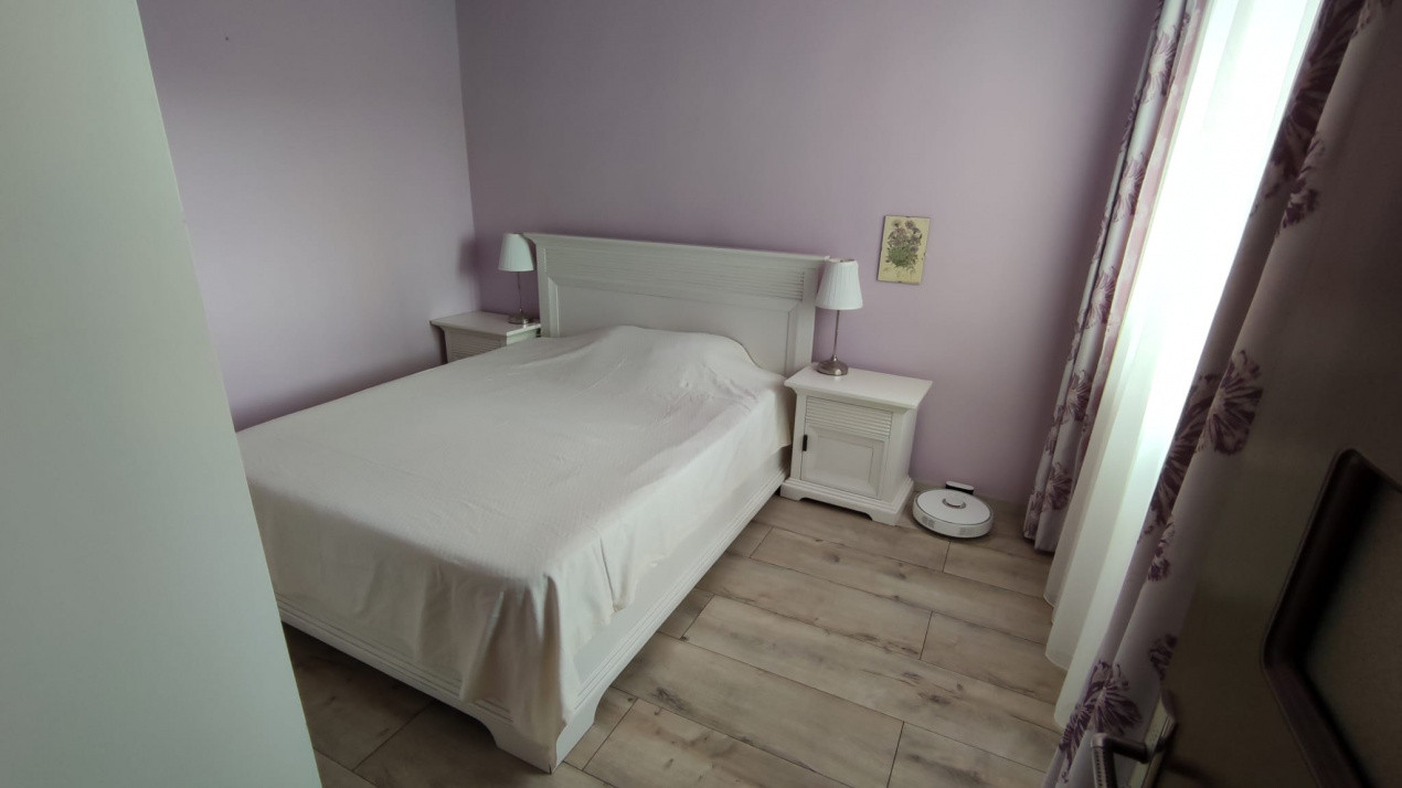 Apartament 3 camere la cheie, zona Complex Big Center