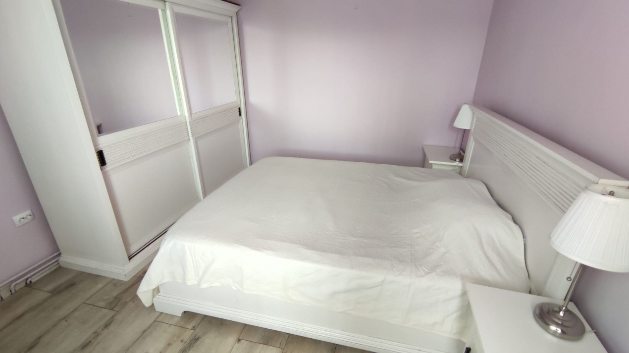 Apartament 3 camere la cheie, zona Complex Big Center