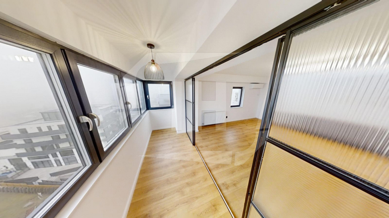 Apartament 4 camere, decomandat, garaj, cartier Zorilor