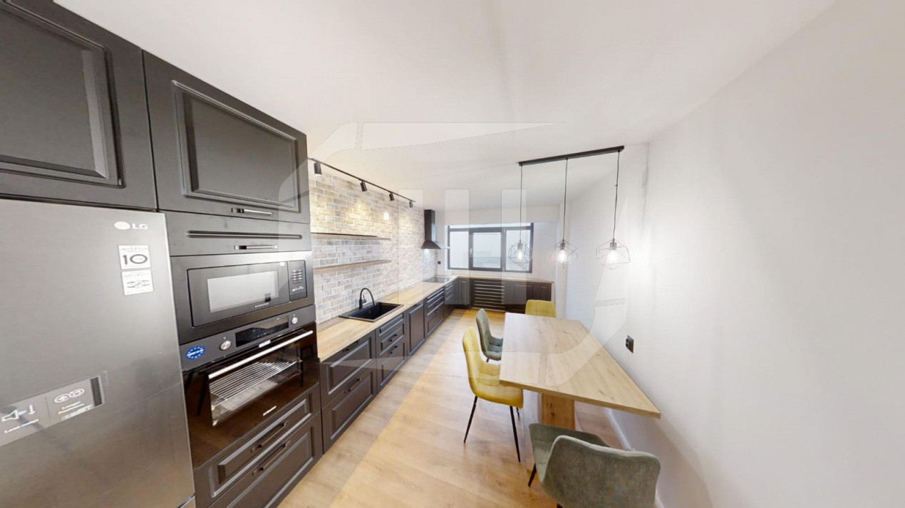 Apartament 4 camere, decomandat, garaj, cartier Zorilor