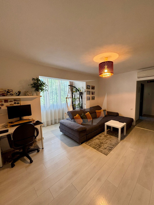 Apartament 3 camere, etaj intermediar, complet renovat, in Gheorgheni