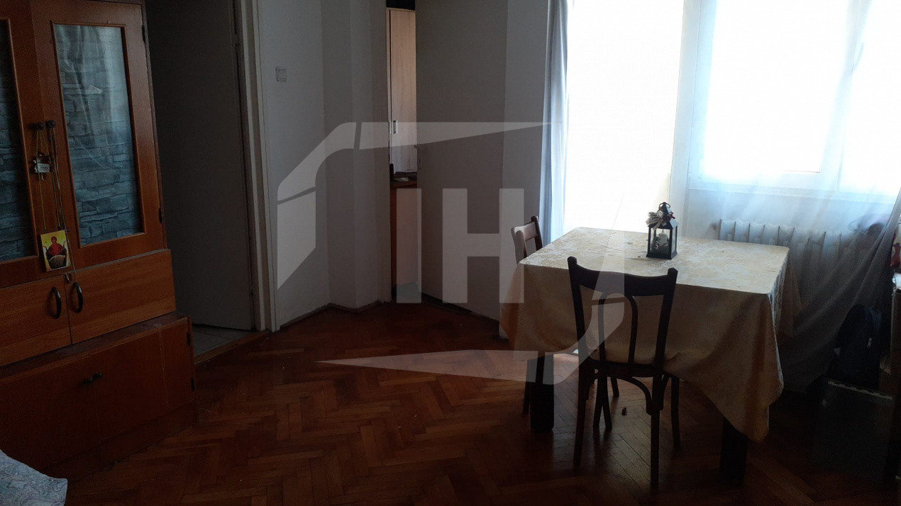 Apartament 2 camere, intermediar, zona Horea