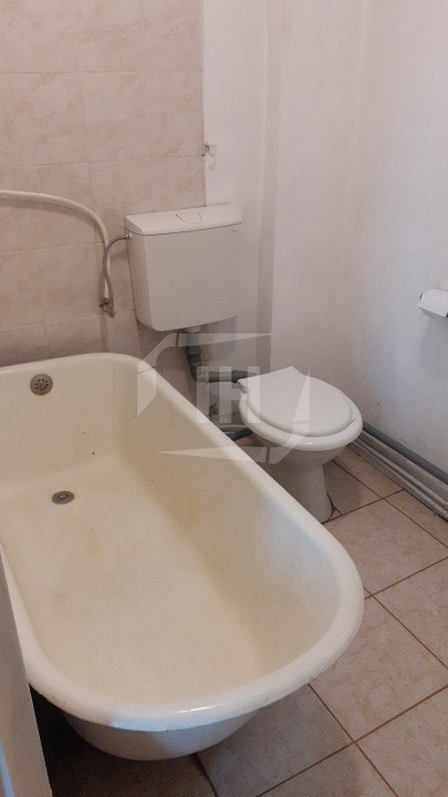 Apartament 2 camere, intermediar, zona Horea