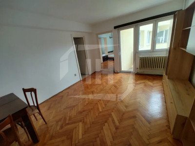 Apartament 2 camere, intermediar, zona Horea