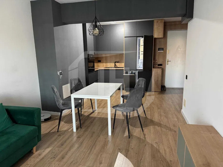 Apartament 2 camere, modern, parcare, complexul Wings