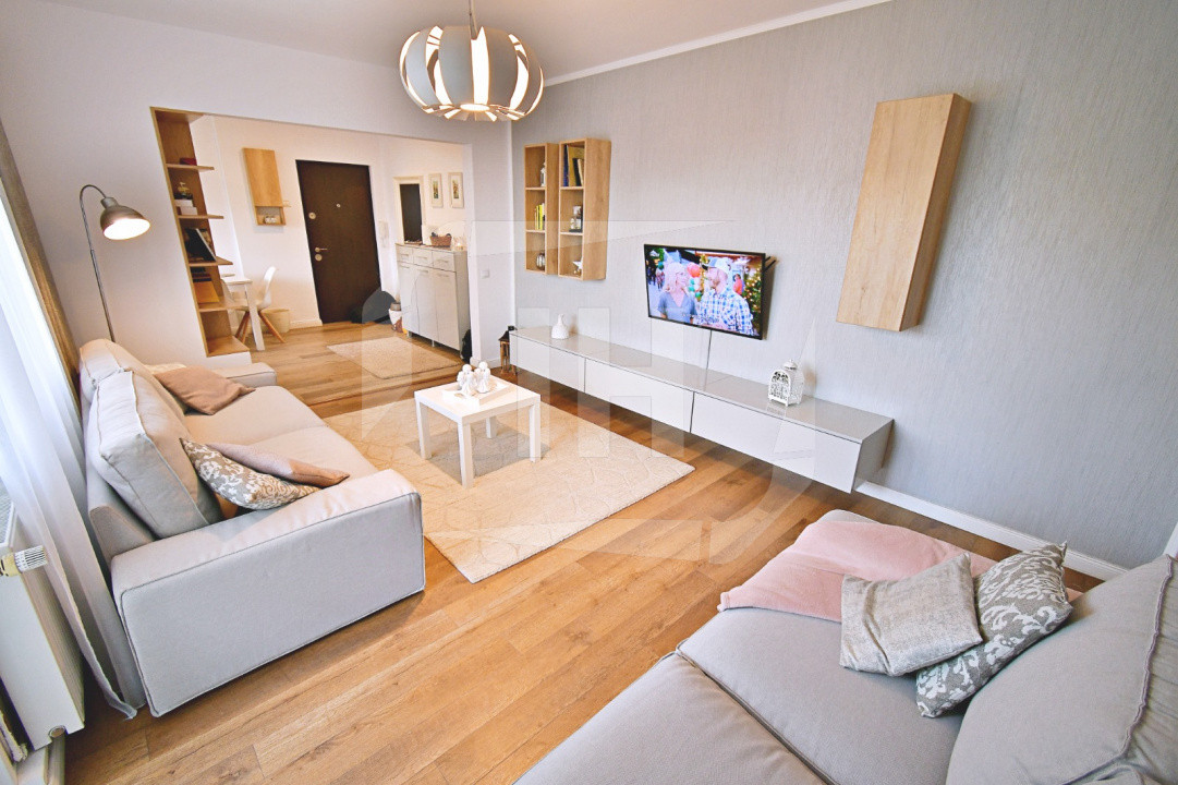 Apartament 3 camere, etaj 3, complet renovat, in cartierul Gheorgheni