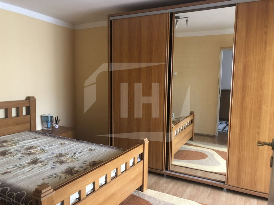 Apartament cu 3 camere decomandat, zona Manastur