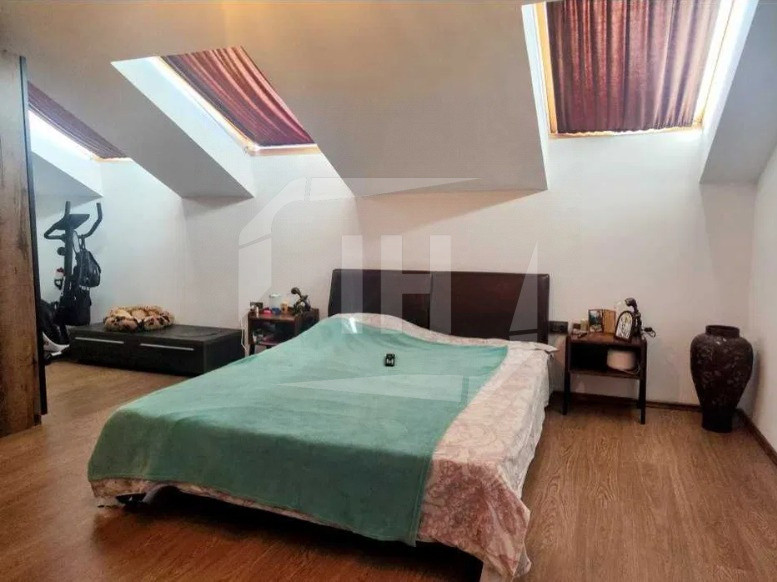 Apartament 90 mp, parcare, zona Florilor