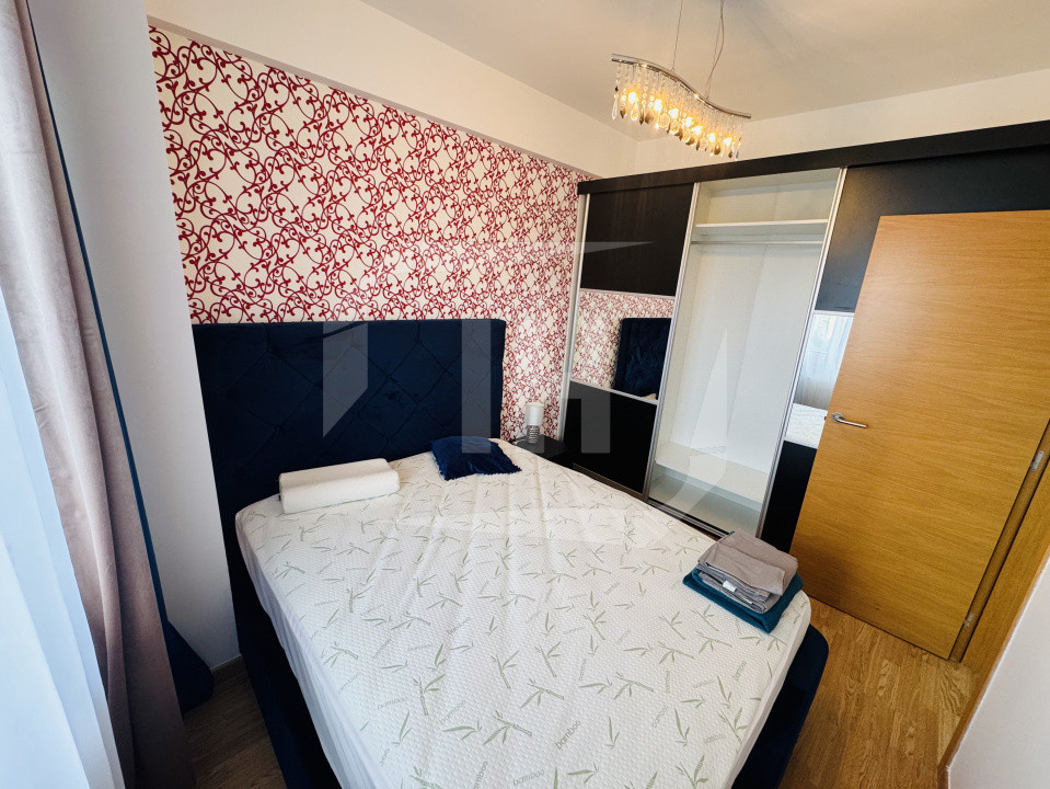 Apartament 2 camere, terasa cu priveliste, etaj 10, zona Iulius Mall