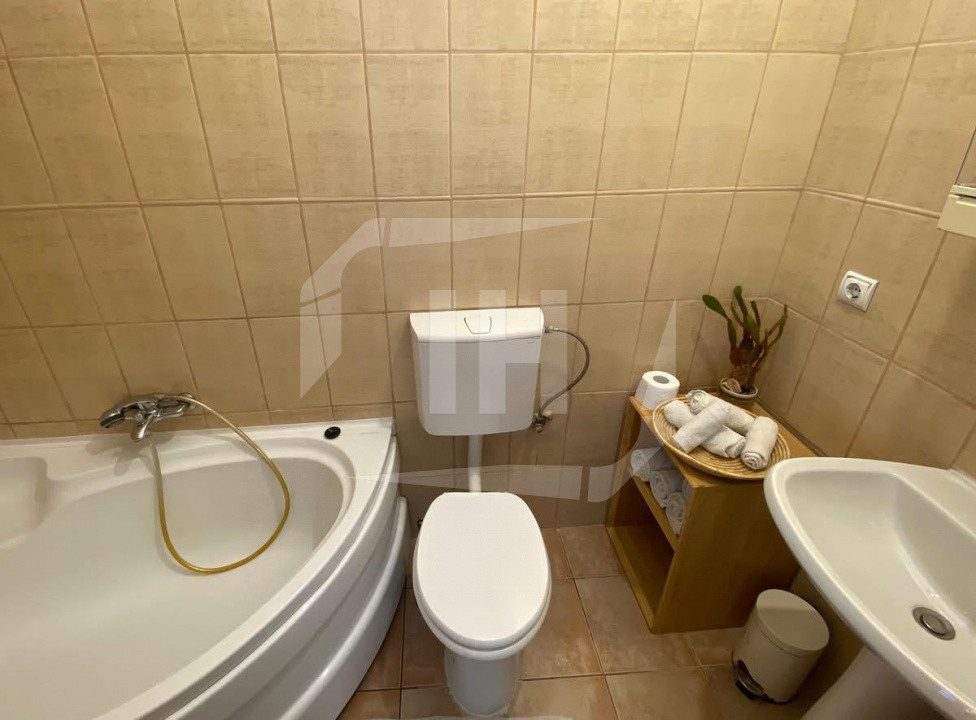 Apartament 3 camere, semidecomandat, Gheorgheni, zona Piata Cipariu