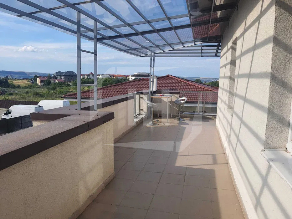 Apartament 2 camere, terasa 30mp, parcare, Buna Ziua