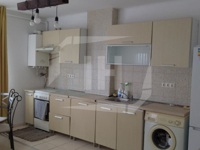Apartament 2 camere, intermediar, Calea Turzii