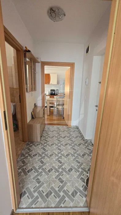 Apartament cu 2 camere, parcare, intermediar, Buna Ziua