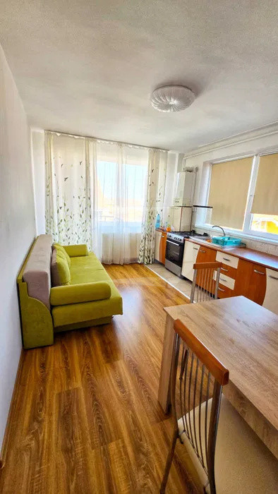 Apartament cu 2 camere, parcare, intermediar, Buna Ziua