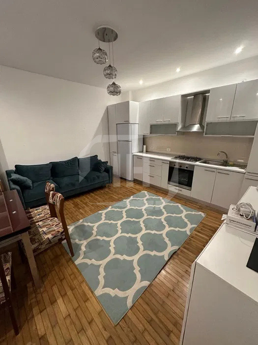 Apartament 2 camere, zona Traian
