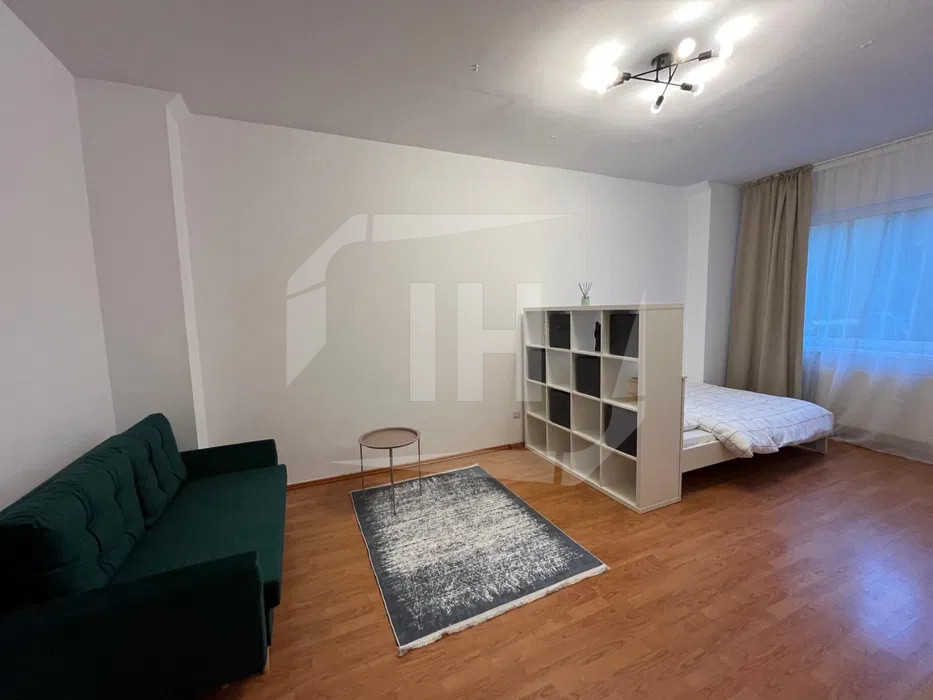 Apartament 1 camera, 37 mp, renovat, zona Liberty 