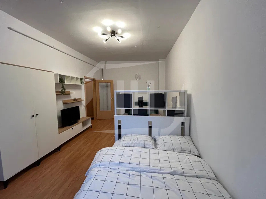Apartament 1 camera, 37 mp, renovat, zona Liberty 
