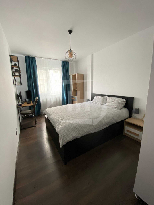 Apartament 2 camere, parcare, zona Vivo