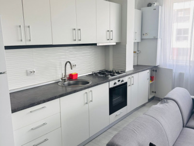 Apartament 3 camere, parcare, fix langa vivo
