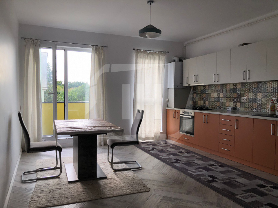 Apartament 3 camere, etaj intermediar, zona Anton Pann