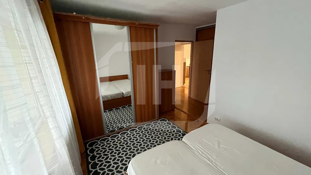 Apartament 3 camere, 2 bai, decomandat, Grigorescu zona Liceul Onisifor Ghibu