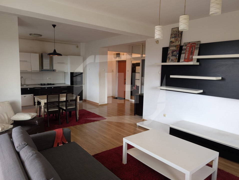 Apartament 3 camere 89 mp si terasa 25 mp in zona Grand Hotel Italia