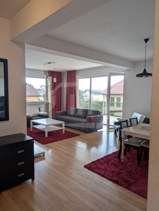 Apartament 3 camere 89 mp si terasa 25 mp in zona Grand Hotel Italia