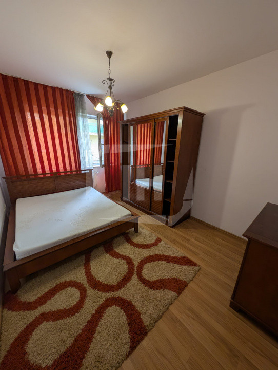 Apartament 3 camere 89 mp si terasa 25 mp in zona Grand Hotel Italia