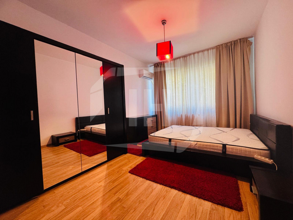 Apartament 3 camere si terasa in zona Grand Hotel Italia
