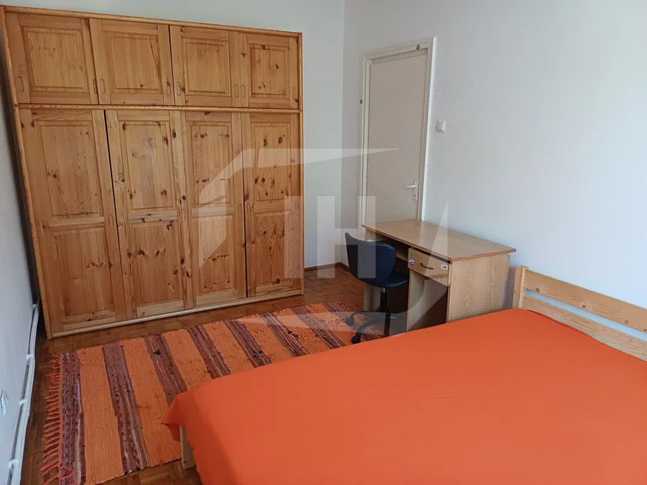 Apartament 3 camere, decomandat, cu parcare, Grigorescu