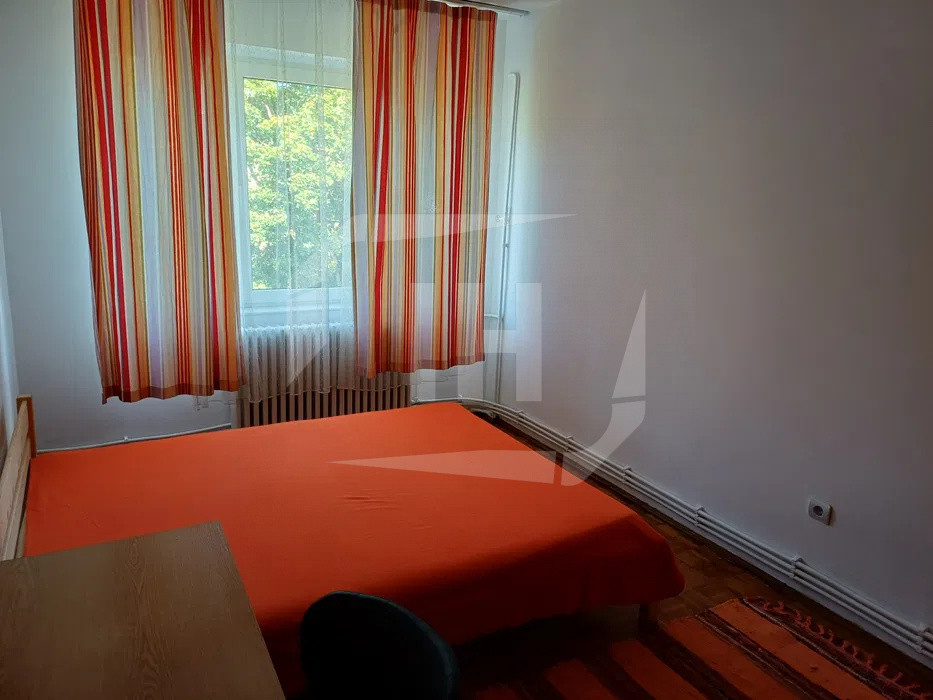 Apartament 3 camere, decomandat, cu parcare, Grigorescu