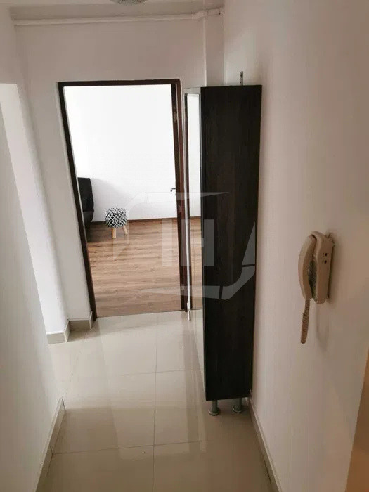 Apartament 2 camere, 2 balcoane, decomandat, etaj intermediar!