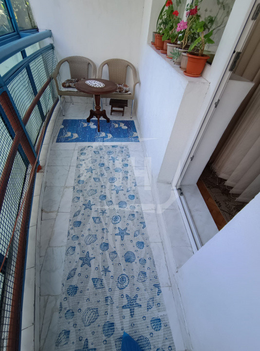 Apartament 2 camere, decomandat, zona Golden Tulip