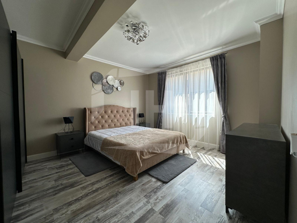 Casa individuala, curte mare si view in Dezmir