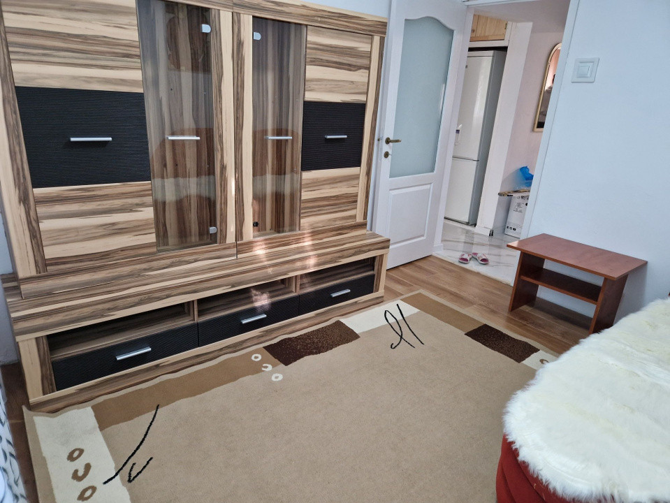 Apartament 4 camere etaj 1, cartier Manastur