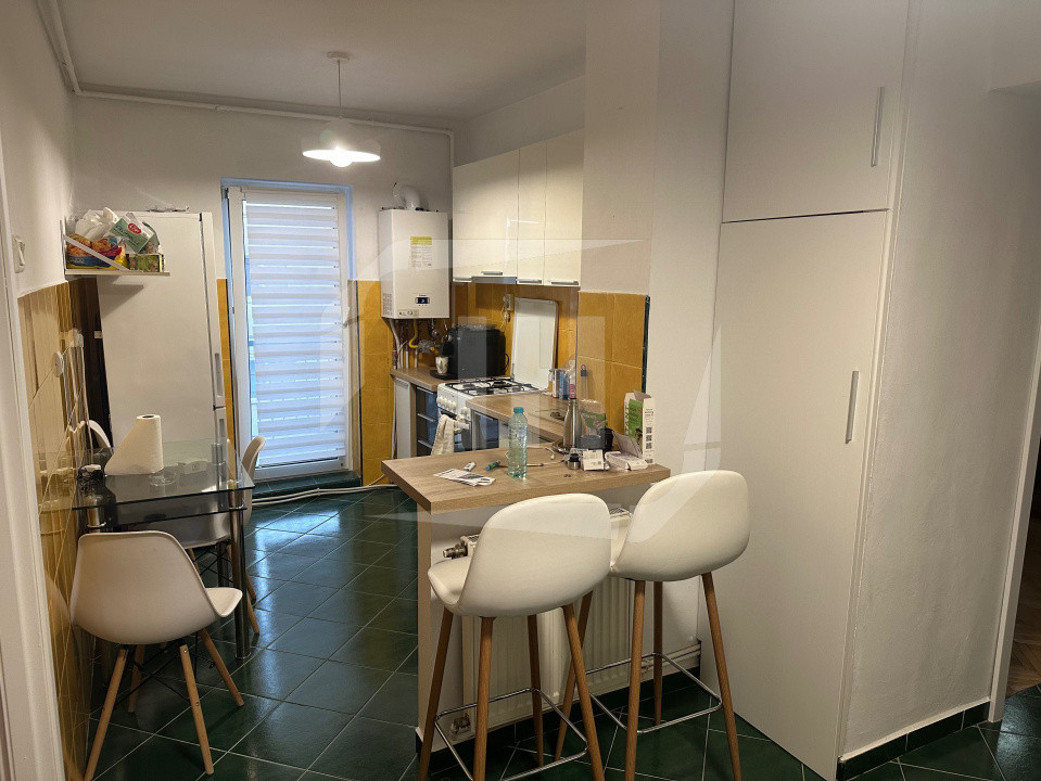 Apartament 2 camere decomandat, zona Gruia