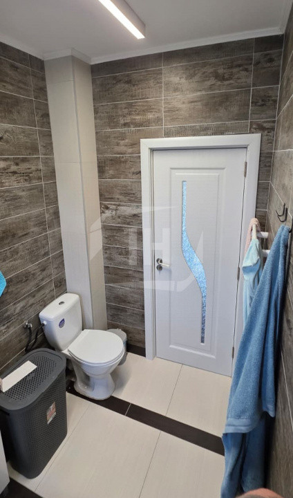 Apartament 3 camere mobilat si utilat, zona regal