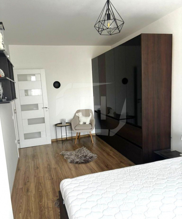 Apartament 3 camere, parcare subterana, zona Vivo