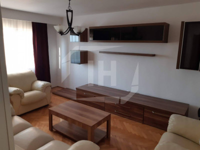 Apartament 4 camere, decomandat, etaj intermediar, Zorilor