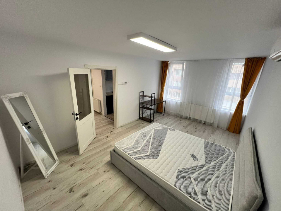 Apartmanet 1 camere la cheie, zona Calea Floresti