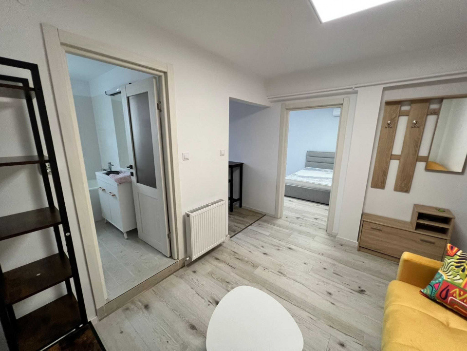 Apartmanet 1 camere la cheie, zona Calea Floresti