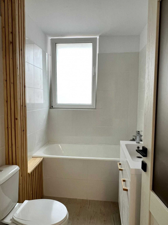 Apartmanet 1 camere la cheie, zona Calea Floresti
