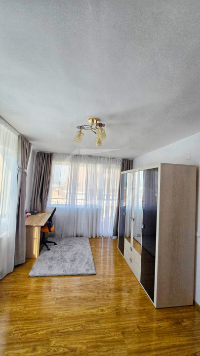 Apartament 2 camere, parcare, zona Buna Ziua