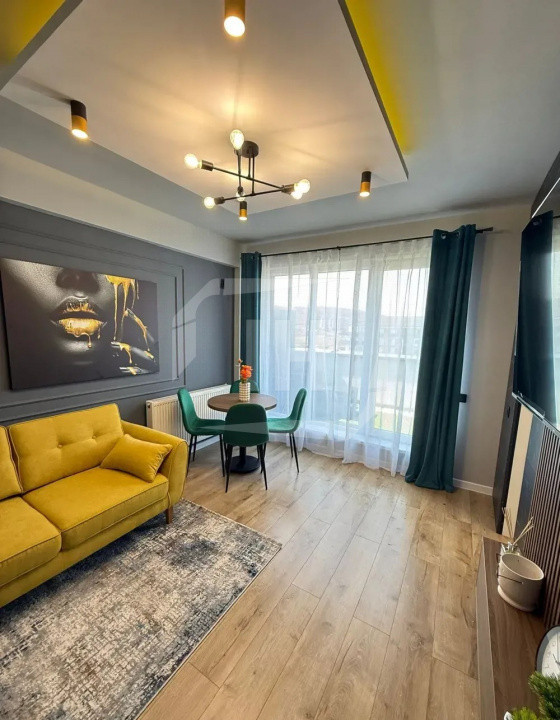 Apartament ultrafinisat cu 3 camere, zona Urusagului