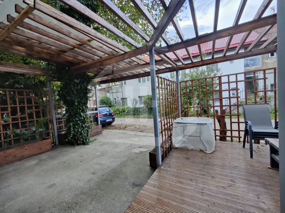 Apartament 1 camera, 34 mp, terasa in zona semicentrala!