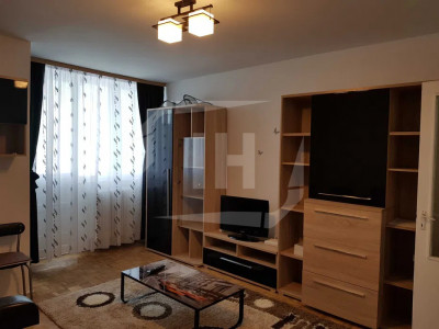 Garsoniera confort 1, etaj intermediar, zona Detunata