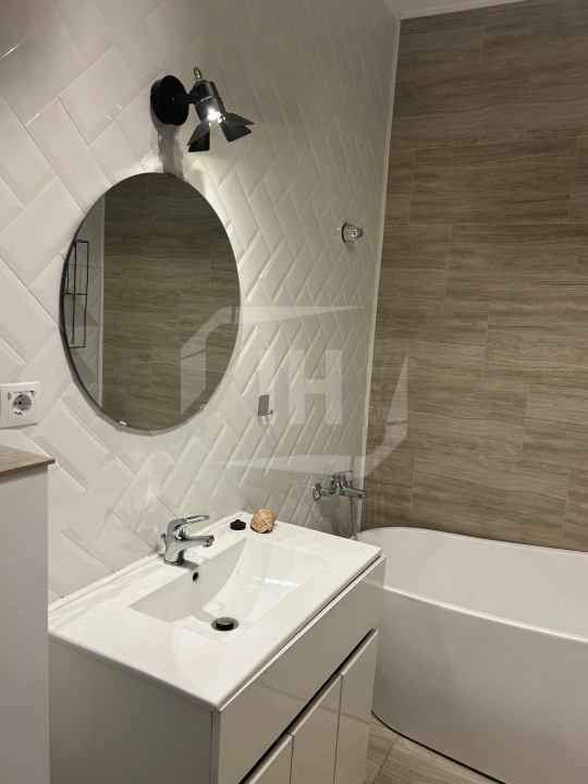 Apartament 2 camere decomandate, bloc nou, parcare, intermediar, zona Aeroport